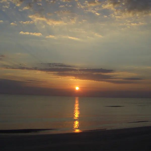 Alba estiva sul mare di Senigallia